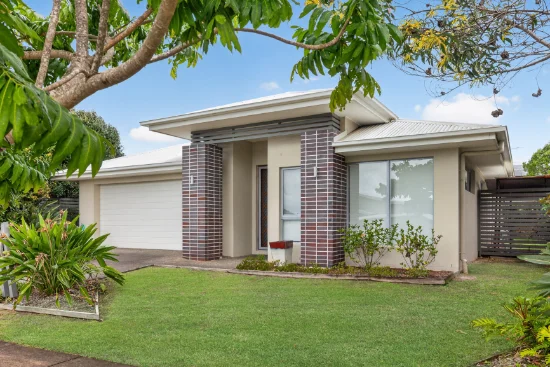 16 Muller Street, Redland Bay, Qld 4165