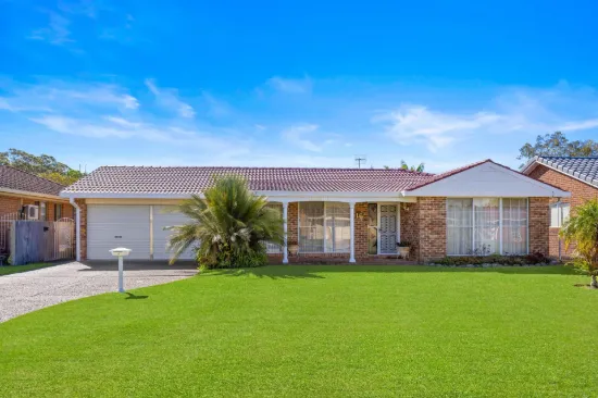 16 Murson Crescent, North Haven, NSW 2443