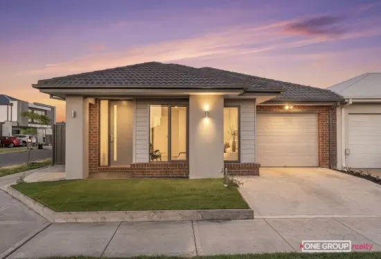 16 Nitraria Street, Mickleham, Vic 3064