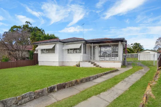 16 Nyleta Street, Doonside NSW 2767-Image