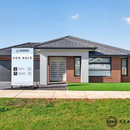 16 Orange Glow Road, Brookfield, Vic 3338 - For Rent