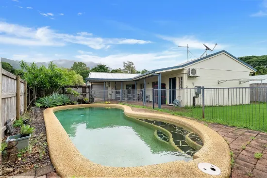 16 Osborn Crescent, Edmonton, Qld 4869