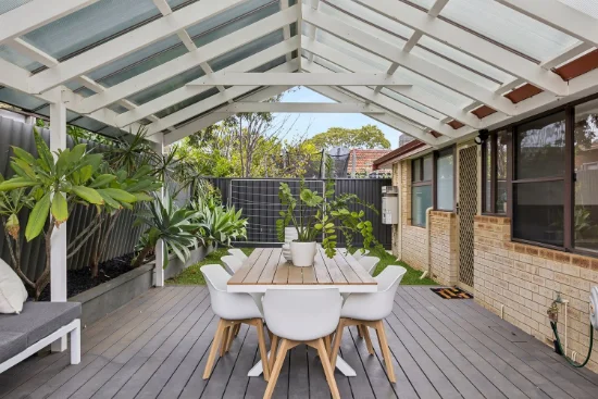 16 Ostend Road, Scarborough, WA 6019 - For Sale