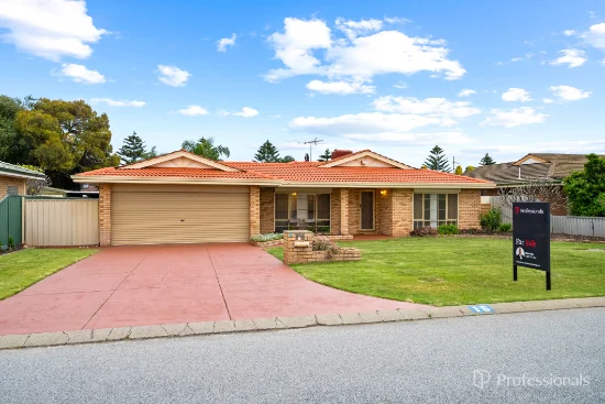 16 Ovens Place, Rockingham, WA 6168