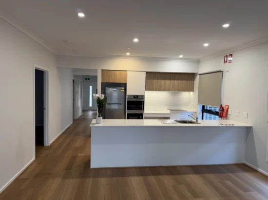 16 Palia Drive, Tarneit, Vic 3029