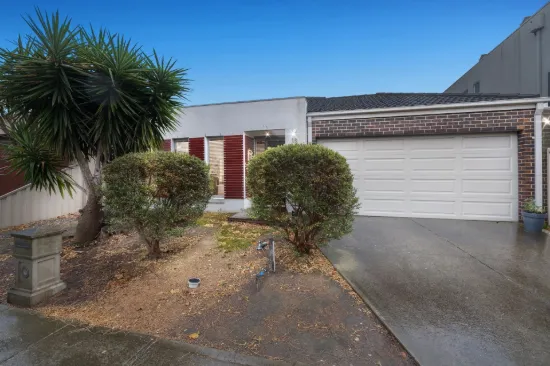 16 Palmer Avenue, Point Cook, Vic 3030