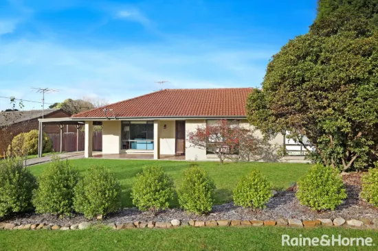 16 Paul Crescent, Moss Vale, NSW 2577