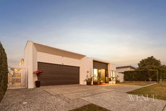 16 Pinnacle Way, Pimpama, Qld 4209