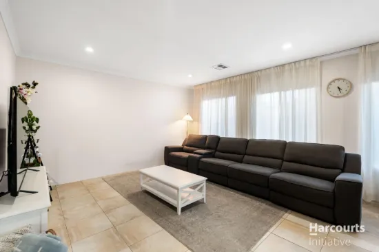 16 Pirianda Way, Aveley, WA 6069-Image
