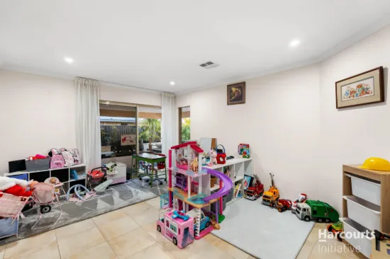 16 Pirianda Way, Aveley, WA 6069-Image