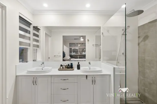 16 Pyrenees Parkway, Baldivis, WA 6171-Image