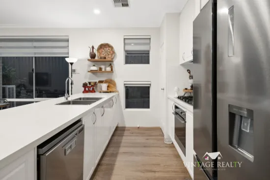 16 Pyrenees Parkway, Baldivis, WA 6171-Image