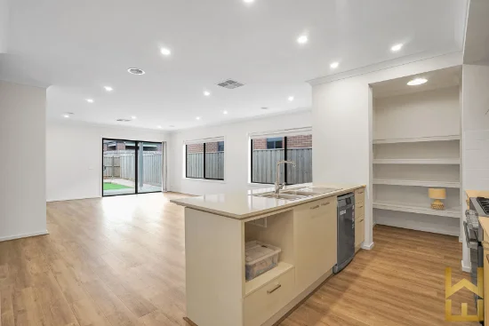 16 Rhubarb Road, Manor Lakes, Vic 3024-Image