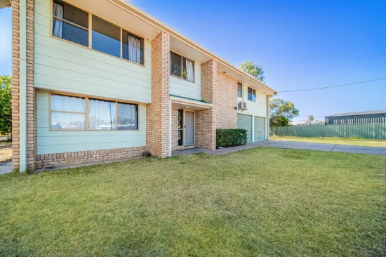16 Russ Layton Drive, Emerald, Qld 4720