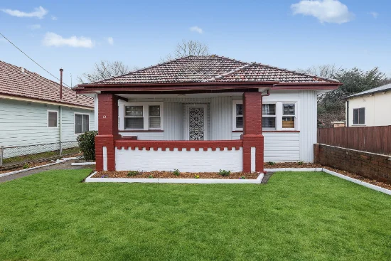 16 Sandford Avenue, Lithgow, NSW 2790