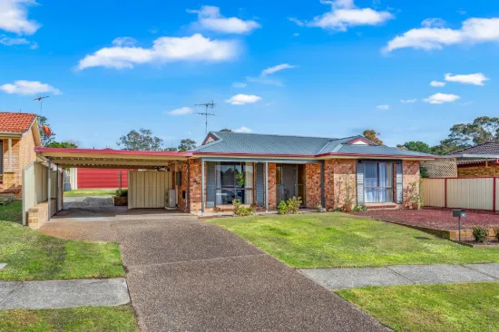 16 Schanck Drive, Metford, NSW 2323