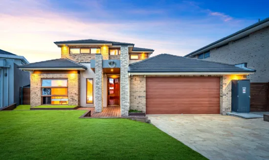 16 Seaview Point, Sanctuary Lakes, Vic 3030