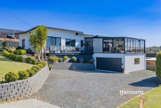 16 South Road, Penguin, Tas 7316