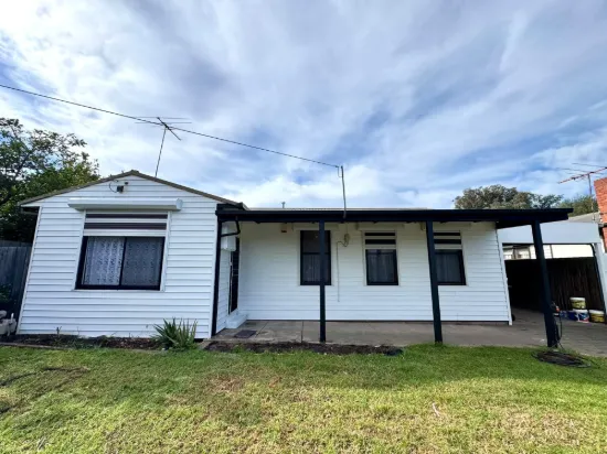 16 Stewart Street, Braybrook, Vic 3019