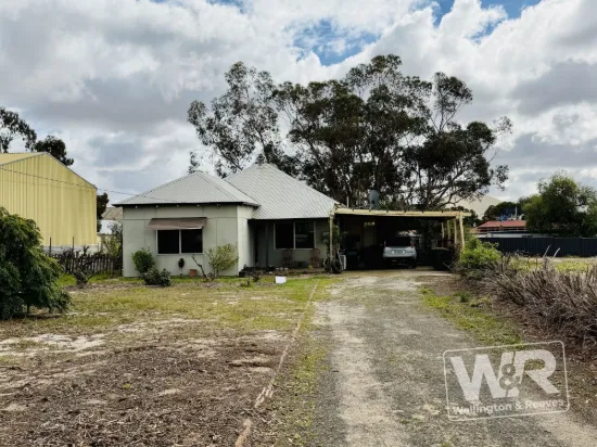 16 Stone Street, Borden, WA 6338