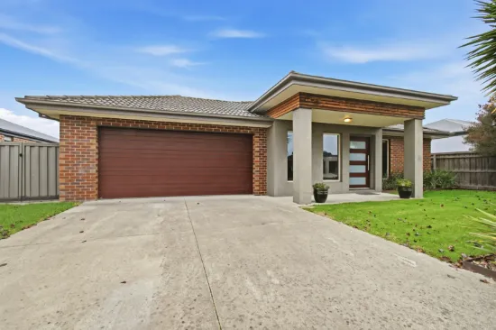 16 Summerhill Road, Traralgon, Vic 3844