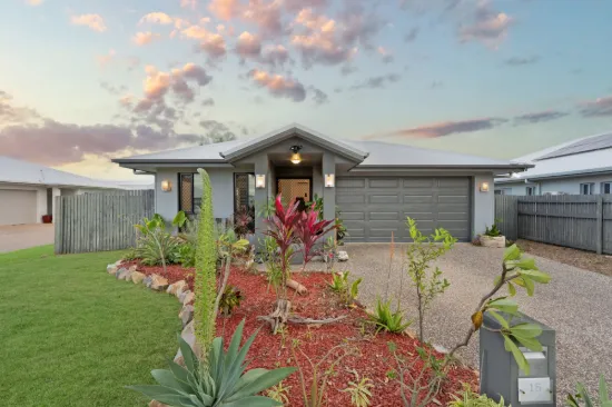 16 Supplejack Court, Mount Low, Qld 4818