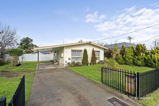 16 Sutton Road, Maryborough, Vic 3465