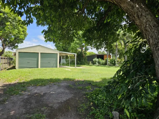16 Tapiolas Road, Brandon, Qld 4808