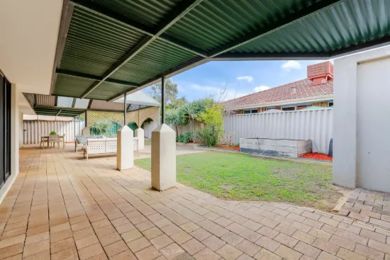 16 Timberlane Loop, Cooloongup, WA 6168-Image