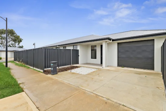 16 Tsouris Way, Munno Para West, SA 5115