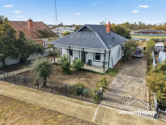 16 Upper Roy Street, Jeparit, Vic 3423