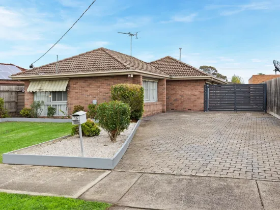 16 Valewood Drive, Kealba, Vic 3021