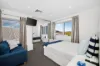 16 Voyager Close, Wannanup, WA 6210-Image
