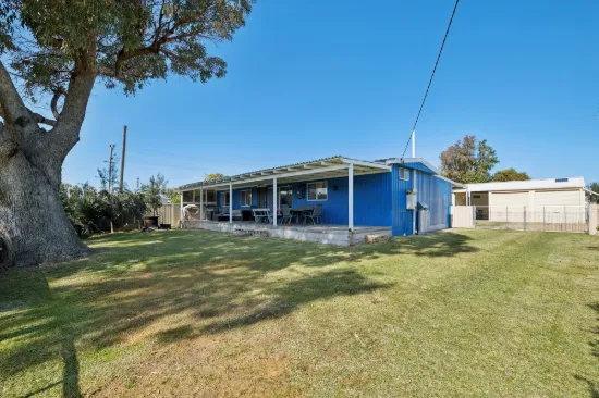 16 Walker Avenue, Lancelin, WA 6044