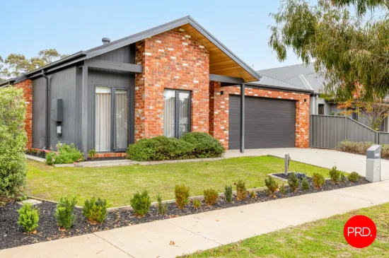 16 Wallaroo Avenue, Strathfieldsaye, Vic 3551