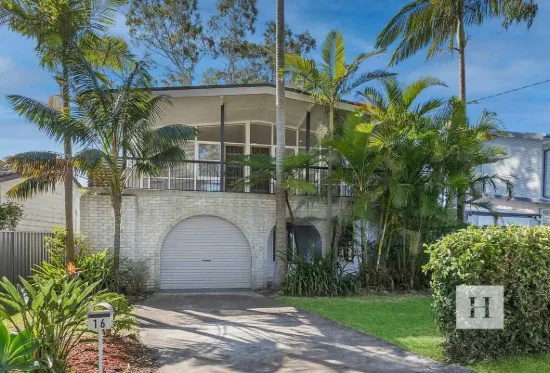 16 Waverley Road, Mannering Park, NSW 2259