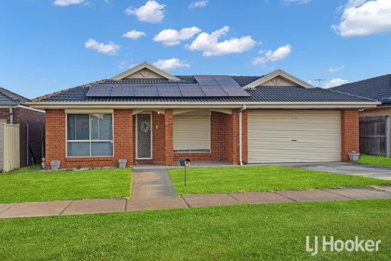 16 Wodalla Street, Kurunjang, Vic 3337 - For Sale