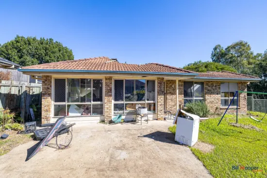 16 Woodrow Place, Marsden, Qld 4132
