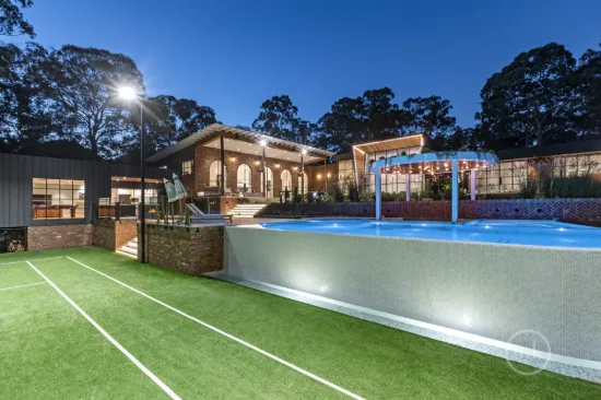 16 Yarra Braes Road, Eltham, Vic 3095