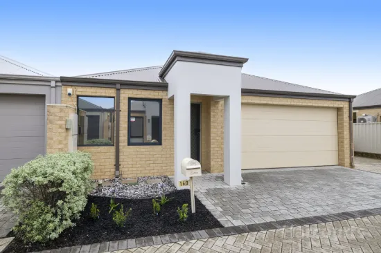 160 Shiraz Boulevard, Pearsall, WA 6065
