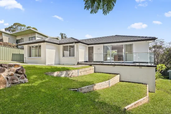 161 Northcliffe Drive, Lake Heights, NSW 2502