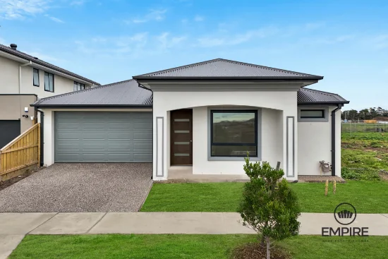 161 Villa Doria Drive, Clyde North, Vic 3978