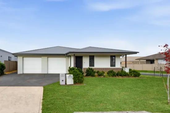161A & 161B Hampshire Boulevard, Spring Farm, NSW 2570