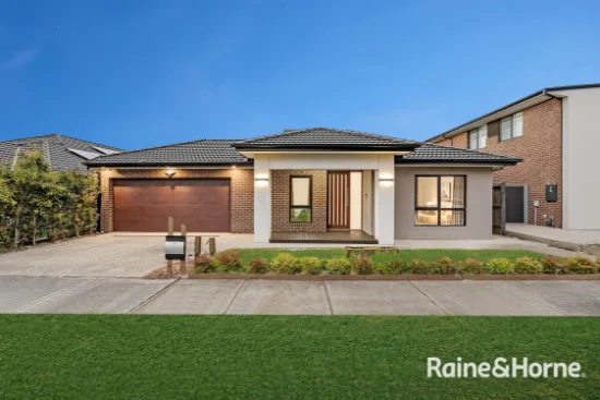 162 Heather Grove, Clyde North, Vic 3978 - For Sale