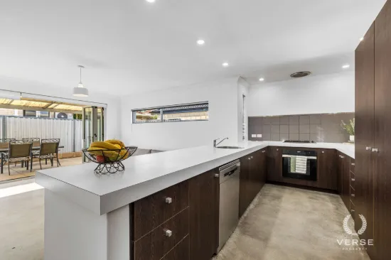 162 Treasure Road, Queens Park, WA 6107