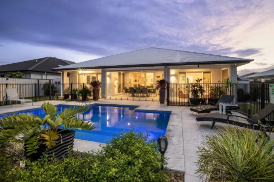 164 Freshwater Drive, Banksia Beach, Qld 4507