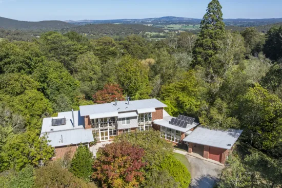 165 Zig Zag Road, Mount Macedon, Vic 3441