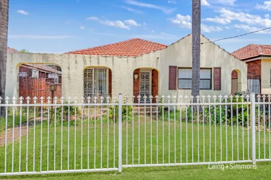 169 Great Western Highway, Mays Hill, NSW 2145