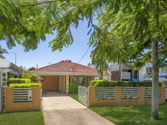 16A Cutts Street, Margate, Qld 4019