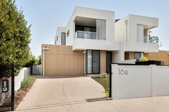16A  Kangerong Avenue, Dromana, Vic 3936 - For Rent